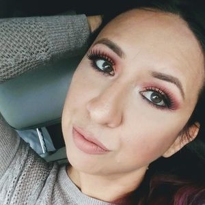 Meet your Posher, Robin